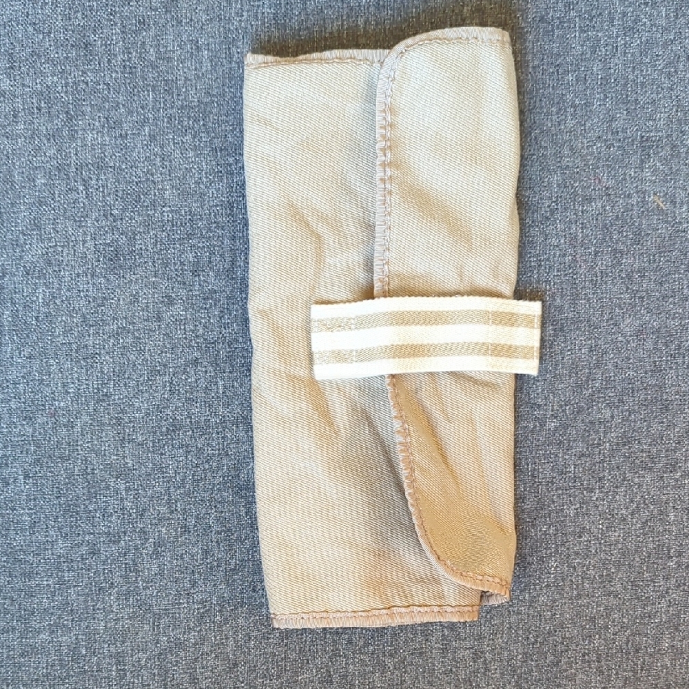 🔥2 For$12🔥 Pottery Barn Kids Tan Fabric Organizer